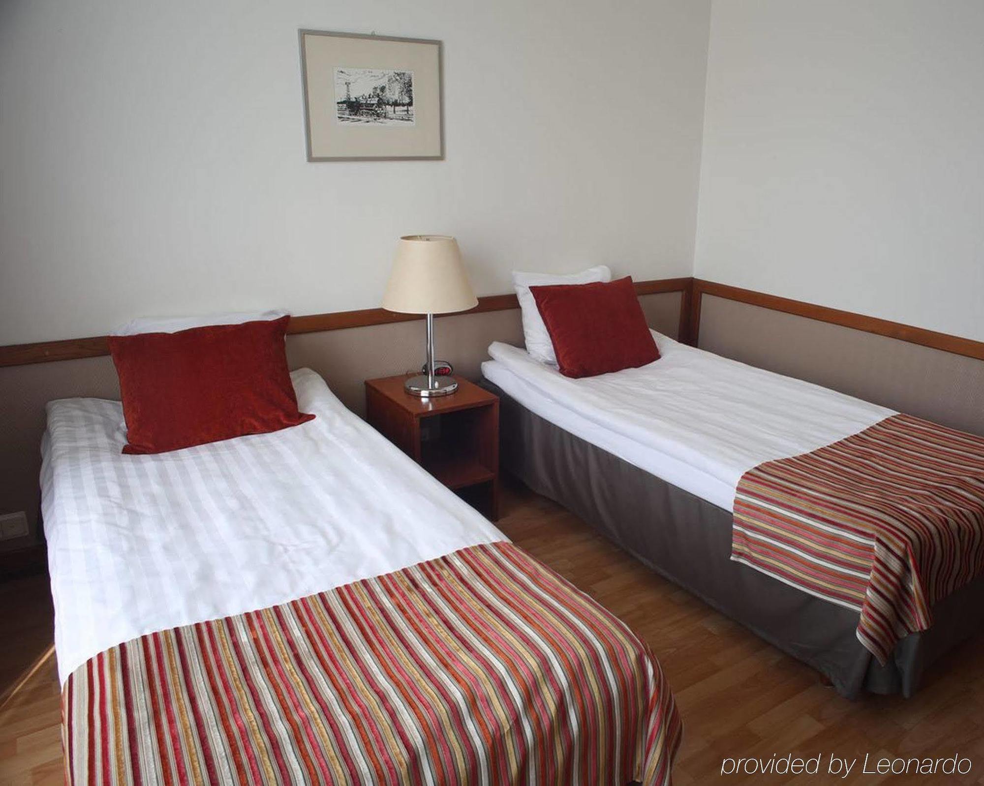 Hotel Seurahuone Riihimaeki Exteriör bild